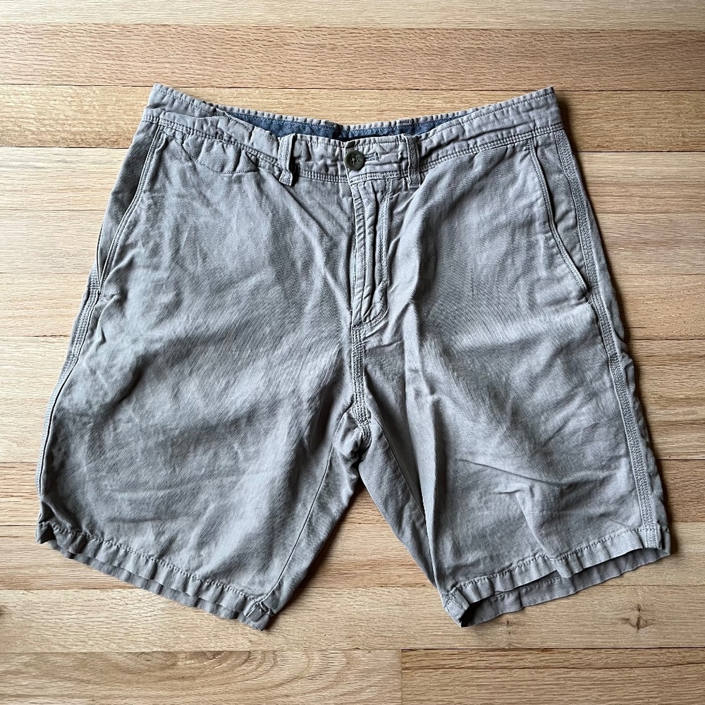 Banana Republic Aiden Short